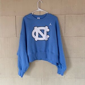 NCAA Nike North Carolina Tar Heels Oversized Phoenix Arch Pullover Sweatshirt